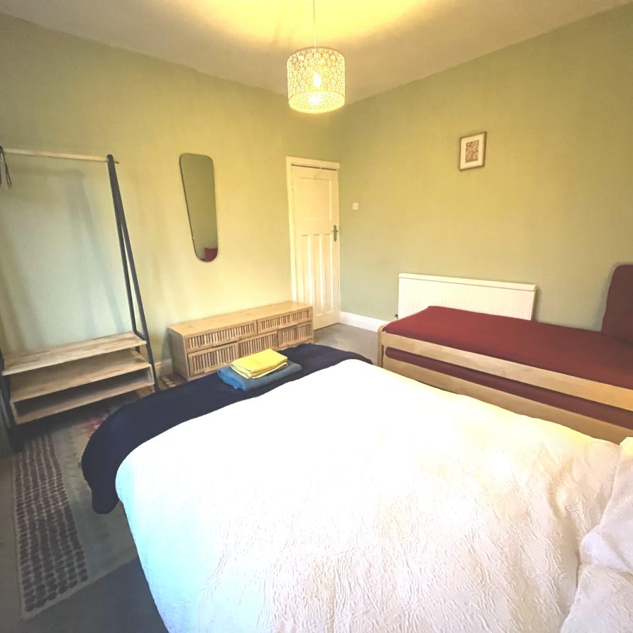 Front double room (6)