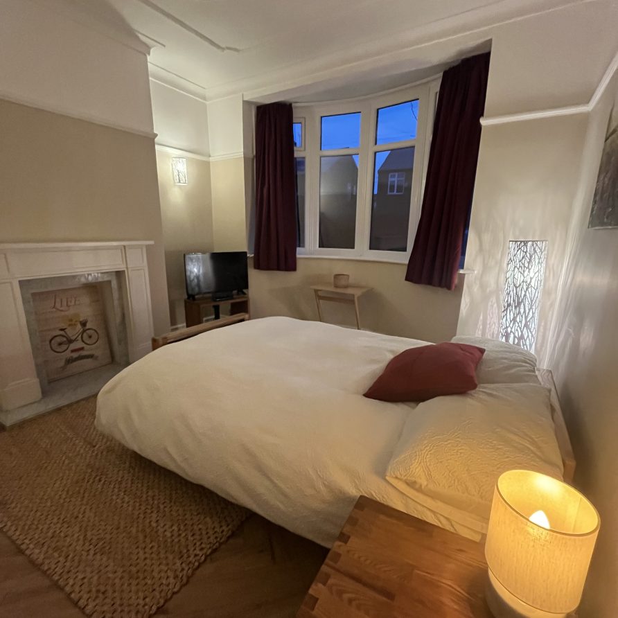 Ground floor large single room (1)