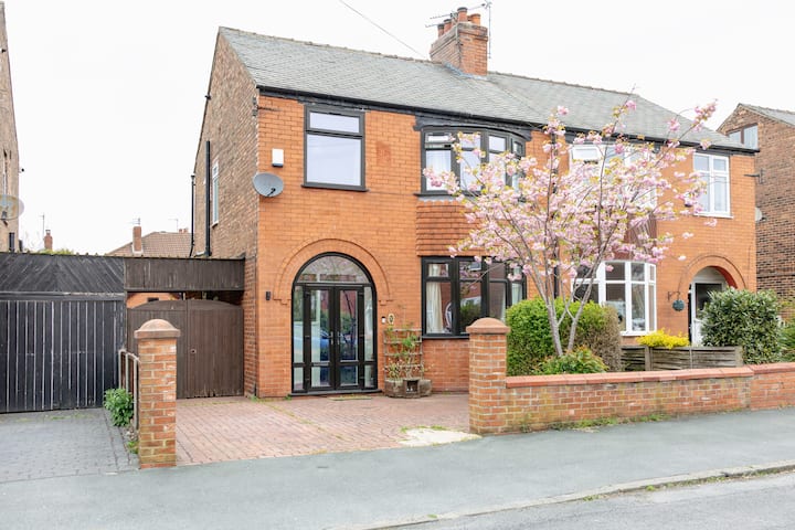 Manchester Room to rent